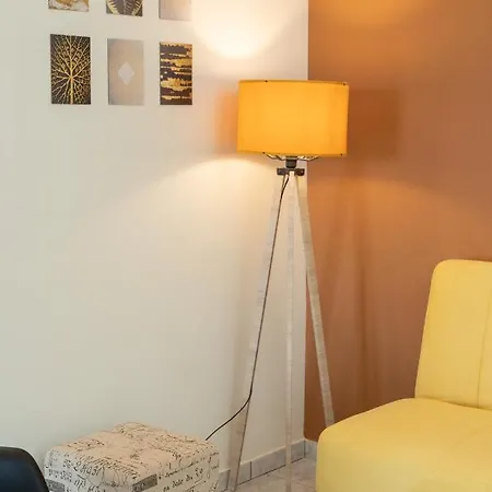 Casa Di Colona - κίτρινο Lixouri